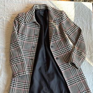 Classic Houndstooth Women's Coat